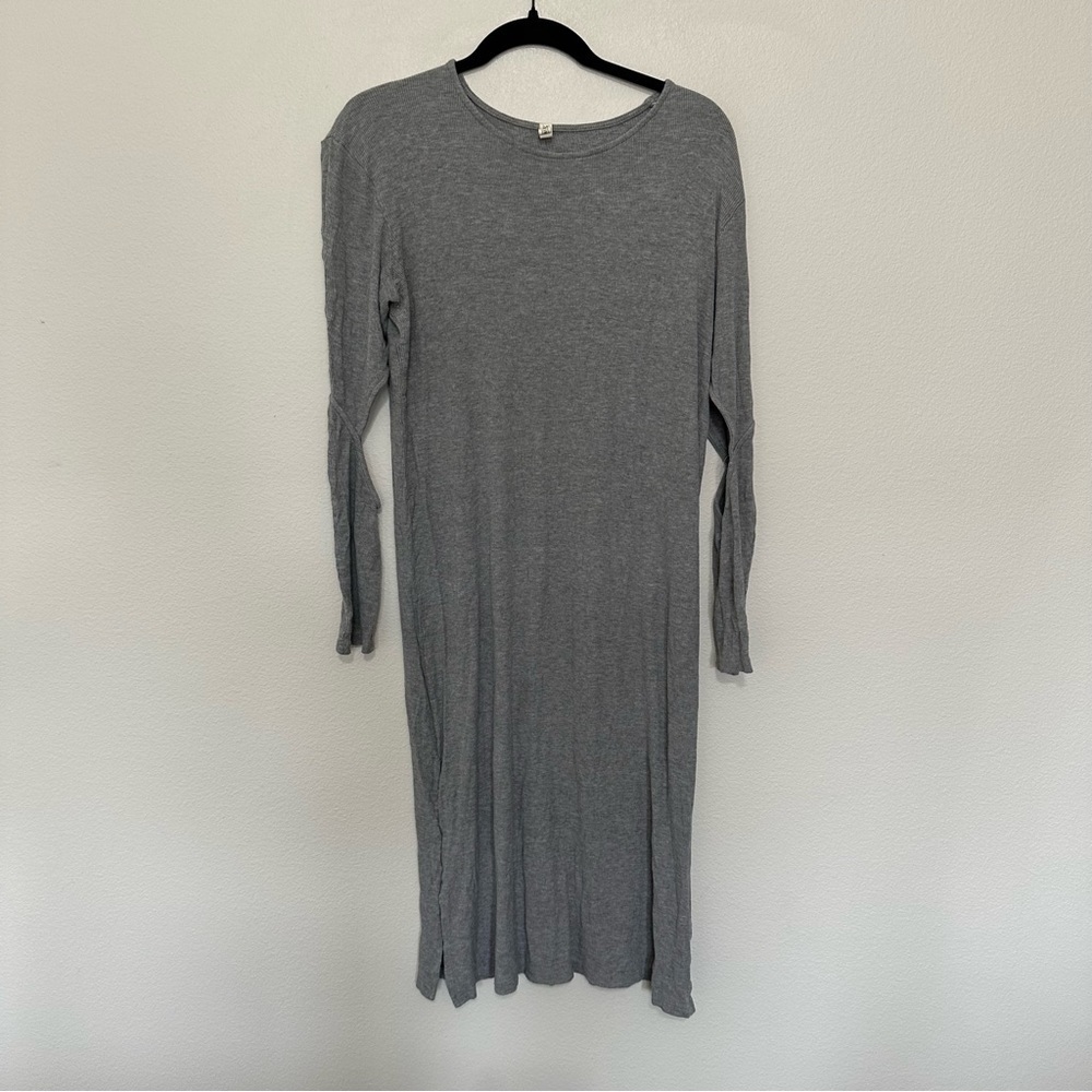 State of being grey ribbed knit cut out sleeve side slit midi dress size medium